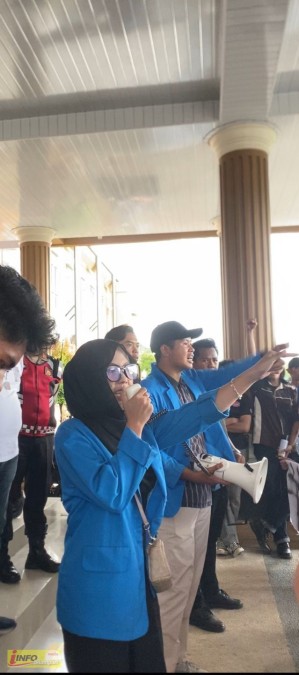 Mahasiswa Kecewa, Ketua DPRD Kota Lubuklinggau Absen Saat Aksi Penyampaian Aspirasi!